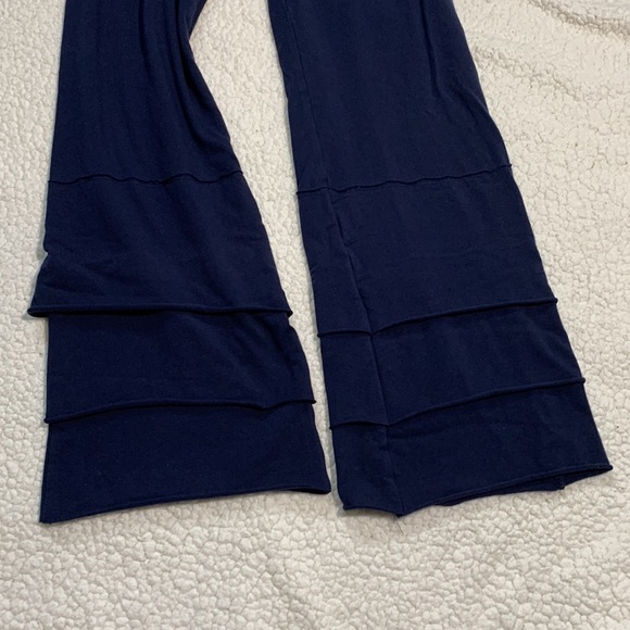 Matilda Jane Finn High Waisted Tiered Ruffle Leg Pull-On Pants - Picture 3 of 7